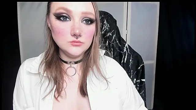 Chat +18 de YourDyingBride ao vivo