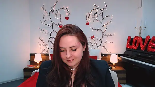 Hennessy_bunny Adlı Modelin Canlı XXX Sohbeti