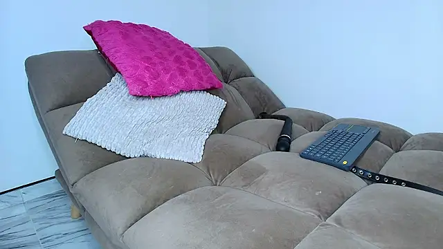 Karolgood3のライブXXXチャット