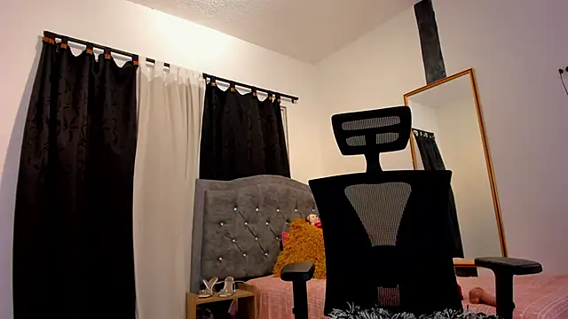 CamiCute_のライブXXXチャット