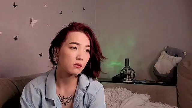 OdetteBiddyのライブXXXチャット