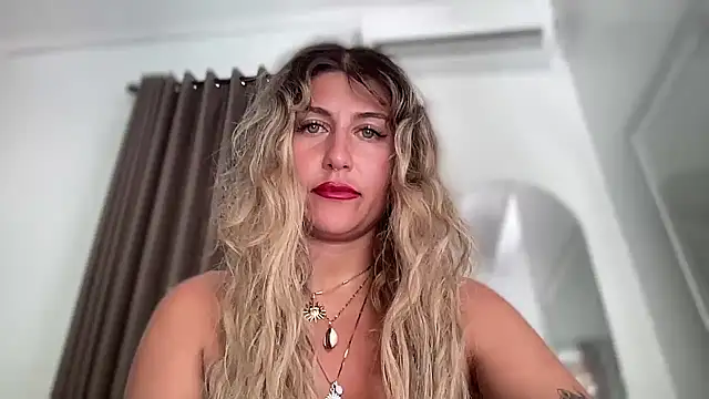 GoddessDove Live XXX-Chat