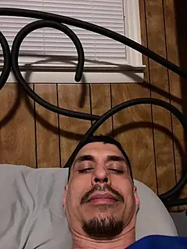 Pokazy przed kamerką – SlimSexxxy69