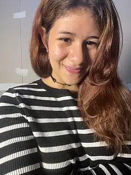 dakota021のライブXXXチャット