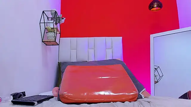 luciana_hot699 在線直播表演