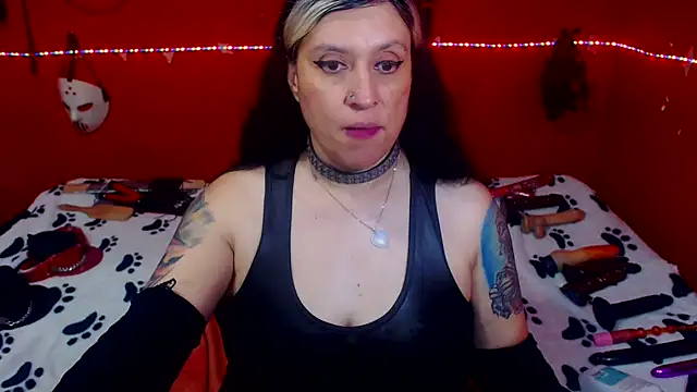 MATURE_Randy's Live XXX Chat