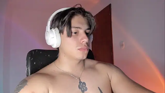 Chat XXX en directo de Giordano_Russo