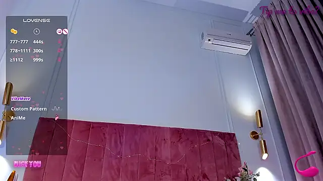 Mayzzie's Live XXX Chat