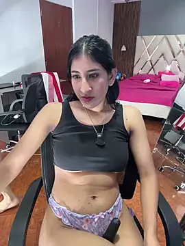 Chat XXX en directo de Violet_rousse7