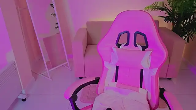 Chat XXX ao vivo de EmilyyyBridgettt