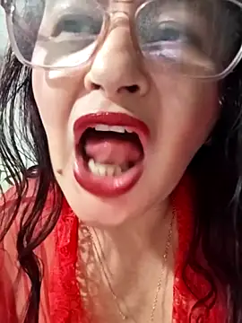 Sweetsorgaria's Live XXX Chat