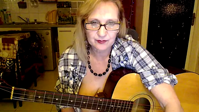 Ala-N-Dala 라이브 XXX 채팅