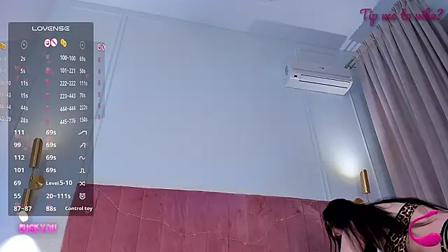 دردشة Mayzzie الجنسية المباشرة