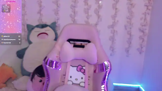 Haelycute's Live XXX Chat