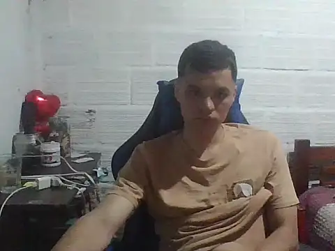 linkeascs' Webcam Show