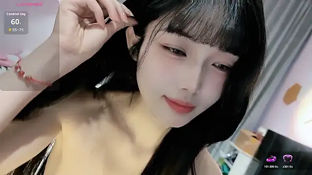 sansan-666's Webcam Show