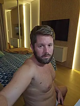 RipMyUnderwear Live XXX Chat