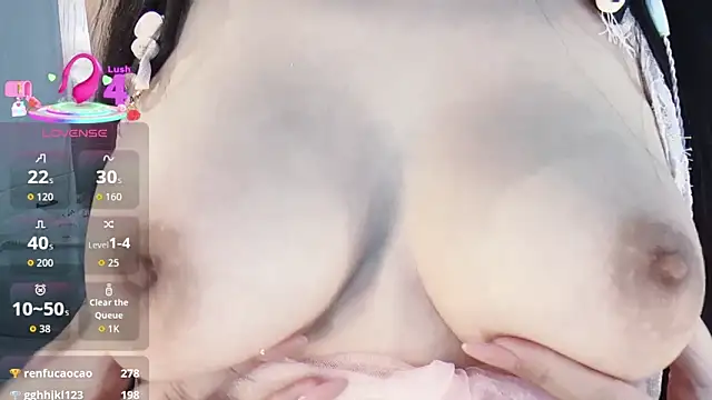 -Tilana-のウェブカメラショー