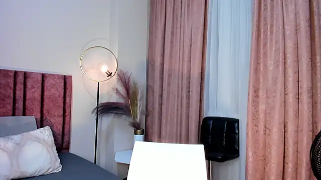 Chat XXX ao vivo de Zamira_Taylor