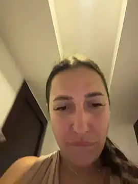 Chat +18 de AleksandraRich ao vivo