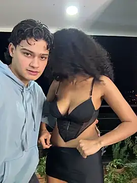 Živý XXX chat AndresXXXSHOWS