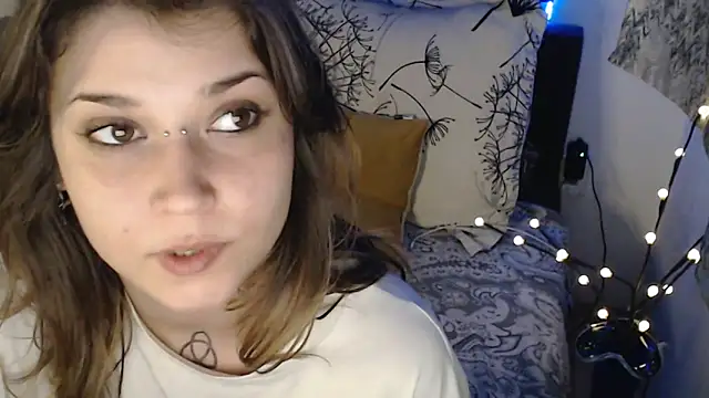 Živý XXX chat AlienforTwenty