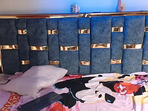 XXX chat uživo modela _angela45cute