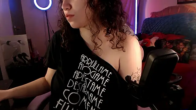 Chat +18 de AllyDonfort ao vivo