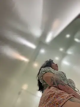 JulliaVegas' Webcam Show