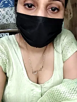 Horny_Shalu – Kamerová šou