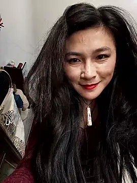 yinyin326 Live XXX Chat