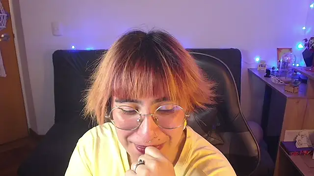 دردشة Miacatsito3 الجنسية المباشرة