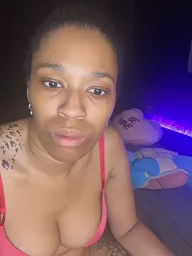 Pokazy przed kamerką – YeahhhitsBreezy