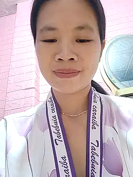 MISSINKUTE's Live XXX Chat