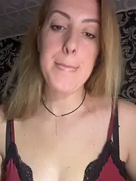 Chat XXX en directo de DollieRosse