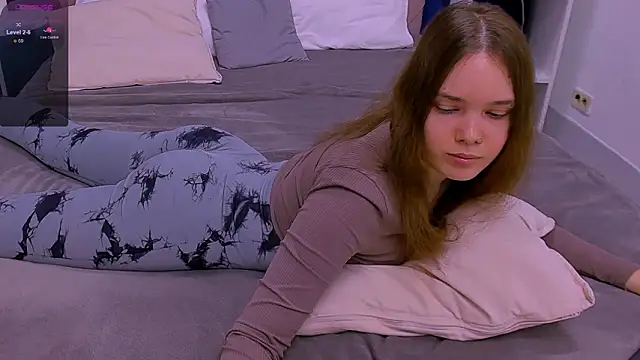 Chat +18 de Janie_JJ_Curvie ao vivo