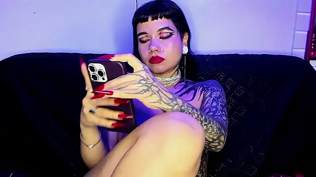 irregular_fetish_ Adlı Modelin Canlı XXX Sohbeti