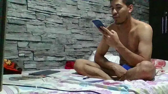 Živý XXX chat Sexylatin64