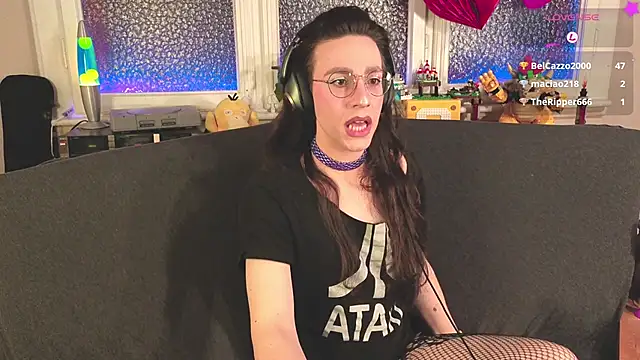 Онлайн чат XXX Zesty_Peach