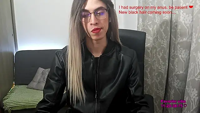 Онлайн чат XXX Andy_Roses