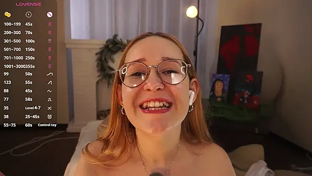 SallyDeniken Chat XXX in diretta