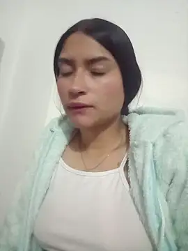 valentina_ks' Live XXX Chat