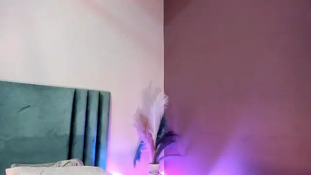 Chat XXX ao vivo de AndraCyruss