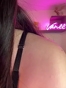 vaneelee Chat XXX live