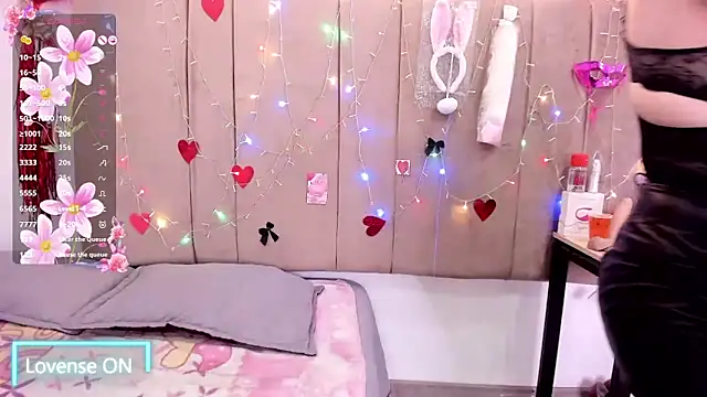 Zaly_mature Adlı Modelin Canlı XXX Sohbeti