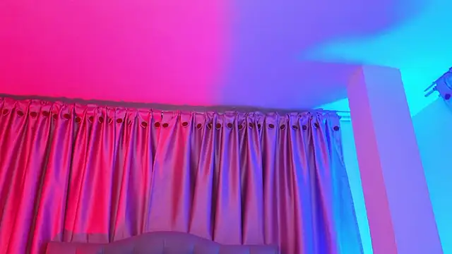 Emiily_Scott1 Live XXX-Chat