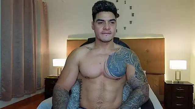 แชท XXX สดของ Steven_Velez