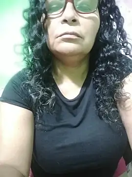 Amarantha25のライブXXXチャット