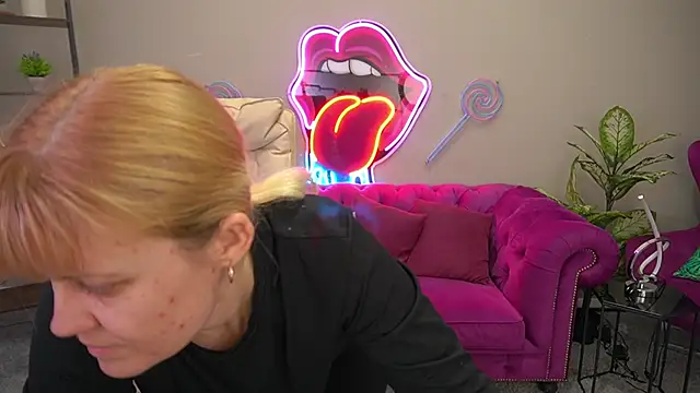 BellaLaPetit Show Webcam