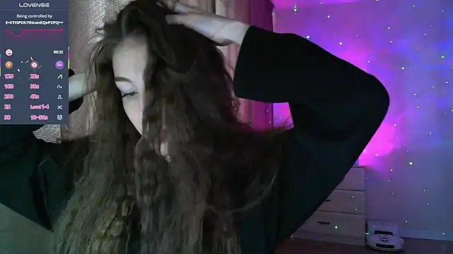 eskatmi Adlı Modelin Canlı XXX Sohbeti